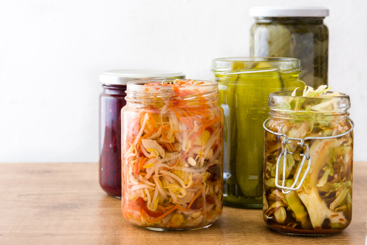 LIVING FOODS